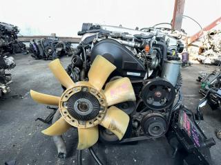 Двигатель TOYOTA BREVIS JCG11 2JZ-FSE 1900046621 4 ракурс