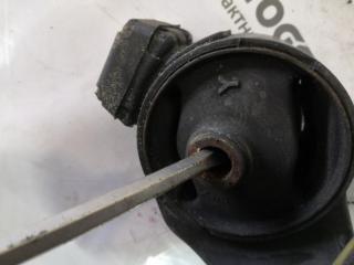 Подушка двигателя задняя MAZDA MPV LWFW AJ LD4739040 2 ракурс Подушка двигателя задняя MAZDA MPV LWFW AJ LD4739040 2 ракурс