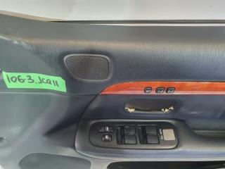 Обшивка дверей правая передняя TOYOTA PROGRES JCG11 5 ракурс