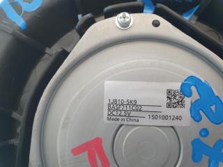 Мотор охлаждения батареи HONDA JADE FR4 1J8105K9 2 ракурс