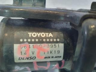 Помпа печки TOYOTA PRIUS NHW20 1NZ-FXE 0641000951 5 ракурс