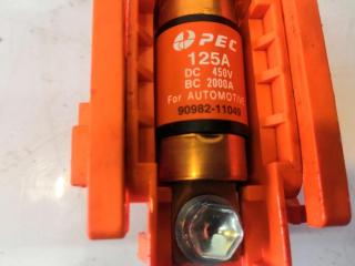 Предохранитель TOYOTA PRIUS NHW20 1NZ-FXE 9098211049 2 ракурс