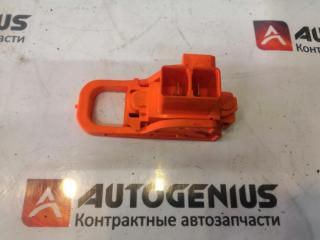 Предохранитель TOYOTA PRIUS NHW20 1NZ-FXE 9098211049 4 ракурс