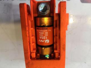 Предохранитель TOYOTA PRIUS NHW20 1NZ-FXE 9098211049 2 ракурс