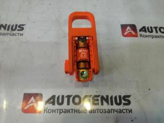 Предохранитель TOYOTA PRIUS NHW20 1NZ-FXE 9098211049 3 ракурс
