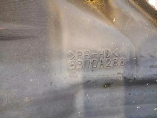 Подкрылок правый передний MITSUBISHI GALANT FORTIS CY4A 4B11 5370A288 2 ракурс