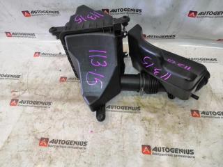 Корпус воздушного фильтра TOYOTA PROGRES JCG10 1JZ-GE 4 ракурс
