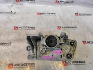Подушка двигателя левая NISSAN SERENA CC25 MR20 2 ракурс