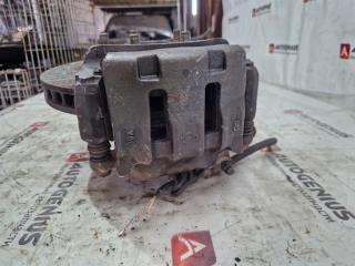 Ступица правая передняя NISSAN LIBERTY RM12 QR20DE 2 ракурс