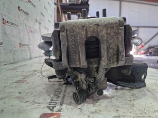 Ступица правая задняя VOLVO V50 MW43 B4204S3 3 ракурс