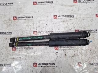 Амортизатор задний TOYOTA ISIS ZGM10G 2ZR-FAE 1 ракурс