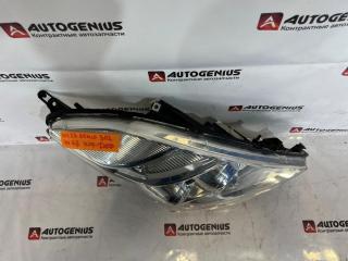 Фара правая передняя TOYOTA ISIS ZGM10G 2ZR-FAE 4468 4 ракурс