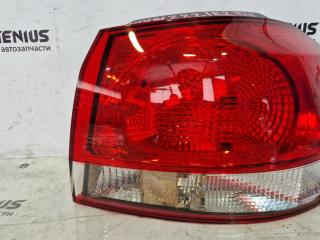 Стоп-сигнал правый VOLKSWAGEN GOLF 5K CAXA 5K0945096E 4 ракурс