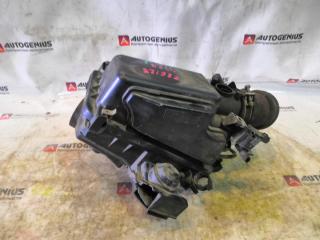 Корпус воздушного фильтра TOYOTA ALLEX ZZE123 2ZZ-GE 3 ракурс