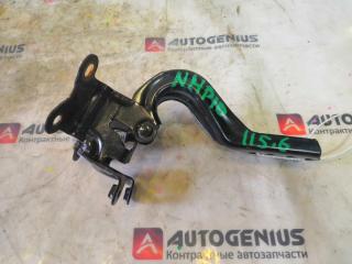 Петля капота передняя TOYOTA AQUA NHP10 1 ракурс