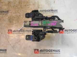 Петля капота передняя NISSAN SKYLINE ZV37 M274DE20AL 2 ракурс