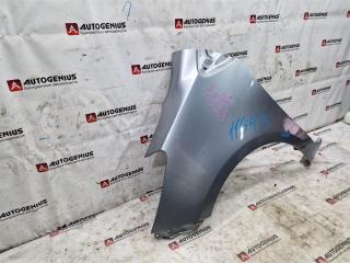 Крыло левое переднее TOYOTA VITZ SCP90 2SZ-FE 2MODEL 3 ракурс
