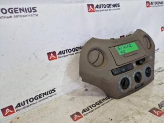Блок управления климат-контролем TOYOTA PLATZ NCP12 1NZ-FE 3 ракурс