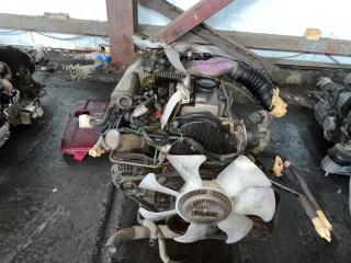 Двигатель MAZDA BONGO SK82V F8 F82A02300 3 ракурс