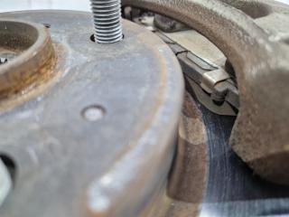 Ступица правая передняя TOYOTA VITZ KSP90 1KR-FE 3 ракурс