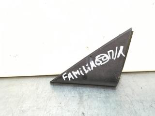 Запчасть накладка на угол двери передняя левая Mazda Familia 1998