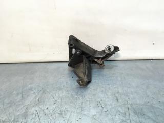 Запчасть кронштейн генератора Лада 2110 2002