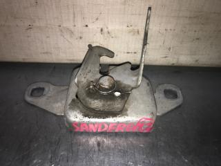 Запчасть замок капота передний Renault Sandero Stepway 2014