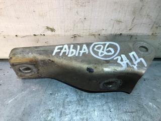 Запчасть кронштейн кпп задний Skoda Fabia 2012