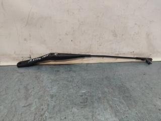 Запчасть поводок дворника стеклоочистителя передний правый Opel Astra 2008