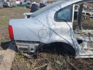 Крыло заднее правое Volkswagen Passat 1998