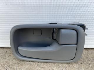 Фото запчасти ручка двери внутренняя передняя правая Mitsubishi Lancer 2008 Б/У запчасть Запчасть ручка двери внутренняя передняя правая Mitsubishi Lancer 2008