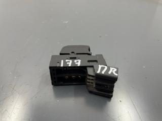 Кнопка стеклоподъемника передняя правая SX4 2010 M16A