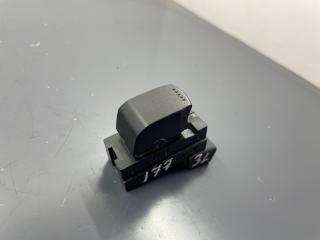 Кнопка стеклоподъемника задняя левая SX4 2010 M16A