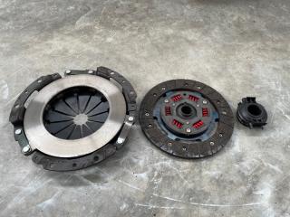 Комплект сцепления Лада Гранта 2013 Б/У Комплект сцепления Лада Гранта 2013