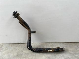 Фото запчасти горловина топливного бака Лада Гранта 2013 Б/У запчасть Запчасть горловина топливного бака Лада Гранта 2013