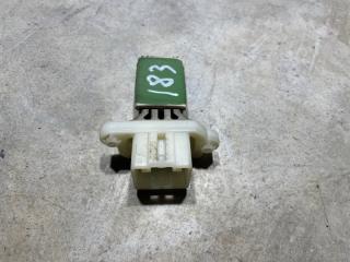 Фото запчасти резистор отопителя печки реостат Ford Fusion 2008 Б/У запчасть Запчасть резистор отопителя печки реостат Ford Fusion 2008