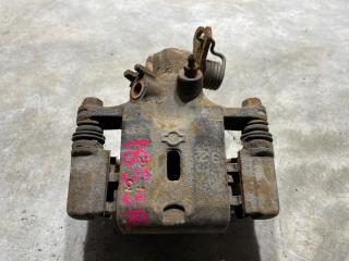 Запчасть суппорт тормозной задний правый Nissan BLUEBIRD 2000