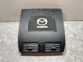 Запчасть накладка на торпедо Mazda 3 2007