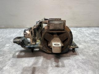 Запчасть подушка двигателя левая Volkswagen Polo 2014