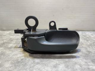 Запчасть ручка двери внутренняя передняя левая Toyota Yaris 1999