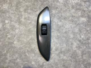 Запчасть кнопка стеклоподъемника передняя правая Toyota Yaris 1999