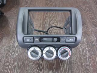 Консоль магнитофона HONDA FIT GD1GD2GD3GD4 4 ракурс