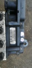Блок abs TOYOTA AVENSIS AZT255 2 ракурс