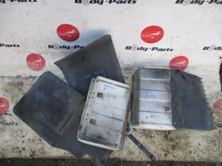 Брызговик передний NISSAN ATLAS R4F23 4 1 ракурс
