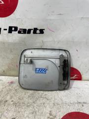 Лючок бензобака DAIHATSU PYZAR G303G 2 ракурс