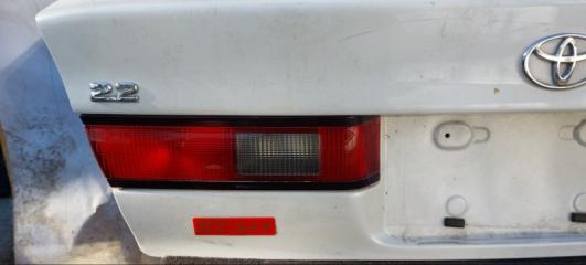 Крышка багажника TOYOTA CAMRY GRACIA SXV20 2 ракурс