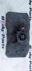 Подушка двигателя задняя TOYOTA COROLLA FIELDER NZE144 1NZ 1 ракурс