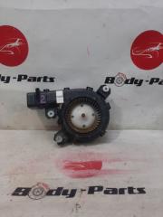 Мотор охлаждения батареи HONDA SHUTTLE GP7 LEB 1J810-5P6-0032 2 ракурс