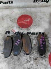 Тормозные колодки передние honda Stepwgn RK5 1 ракурс
