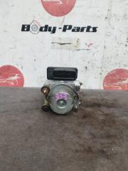 Блок abs MITSUBISHI AIRTREK CU2W 4G63 1 ракурс